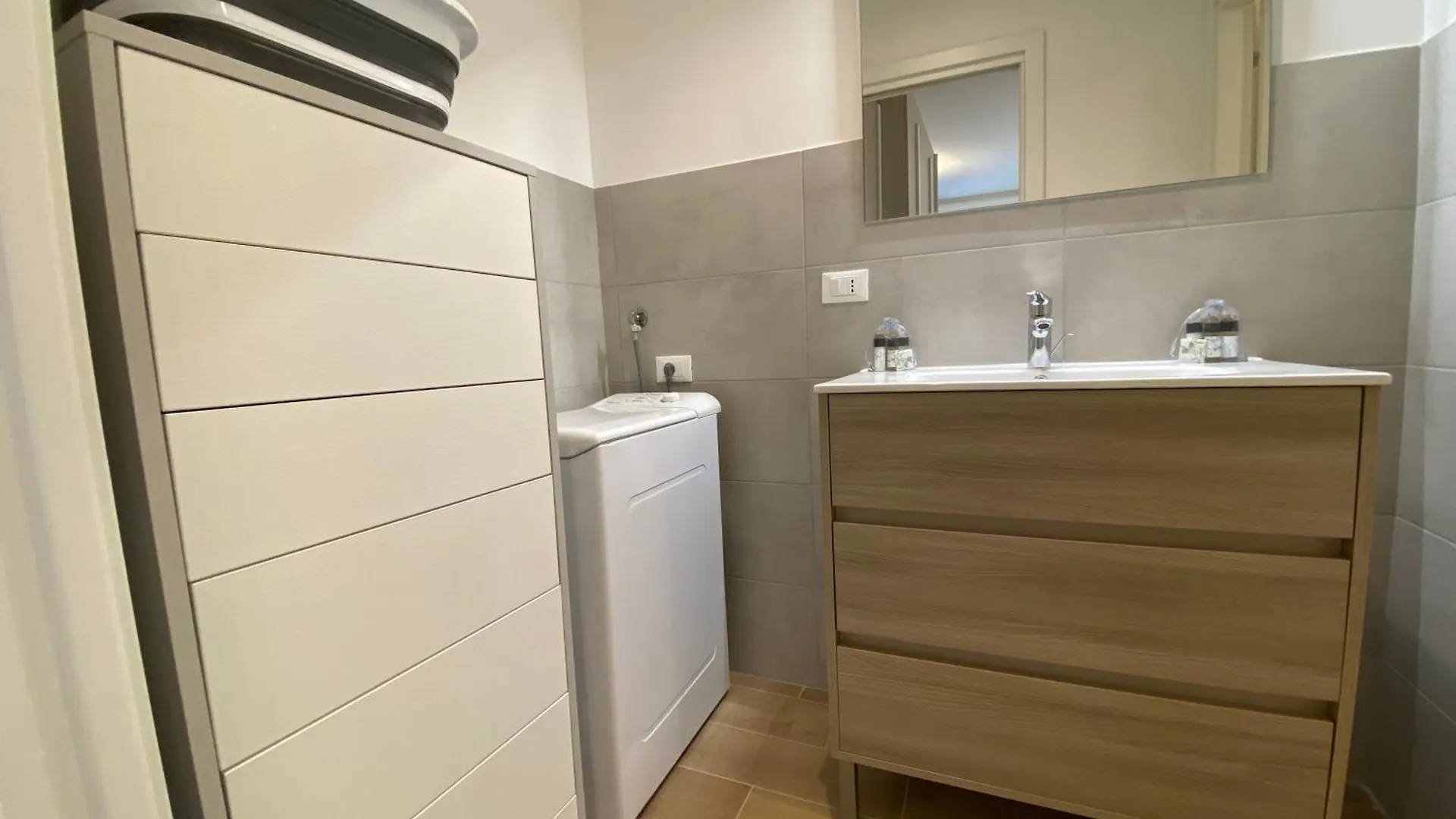 Avantgard Rooms Terrace Suite Bologna 0*,  Italy